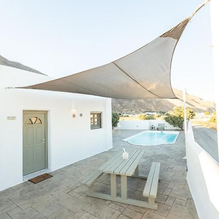 Elixirium Villa Perissa  Exterior photo